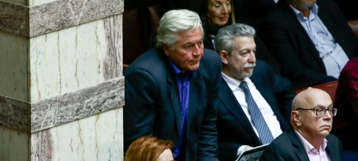 Παπαχριστόπουλος: Μέχρι την Πέμπτη το αργότερο θα παραδώσω την έδρα μου